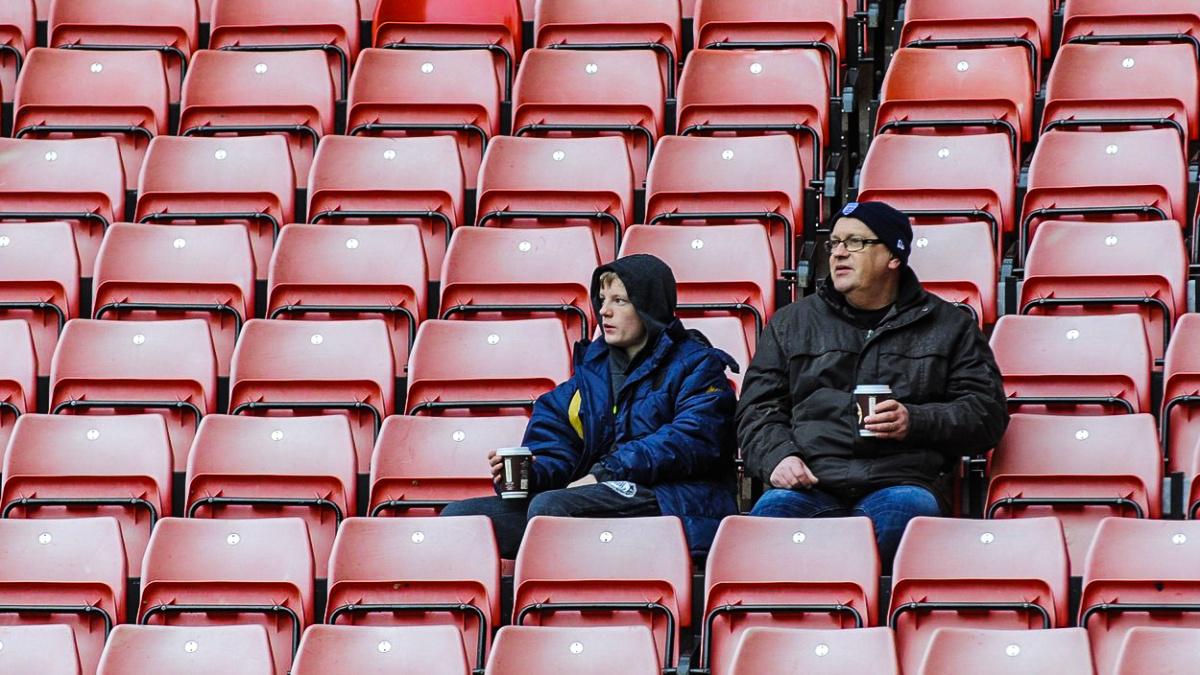 Finanční fair play nefunguje. Rozdíly mezi šlechtou a sedláky jsou propastné