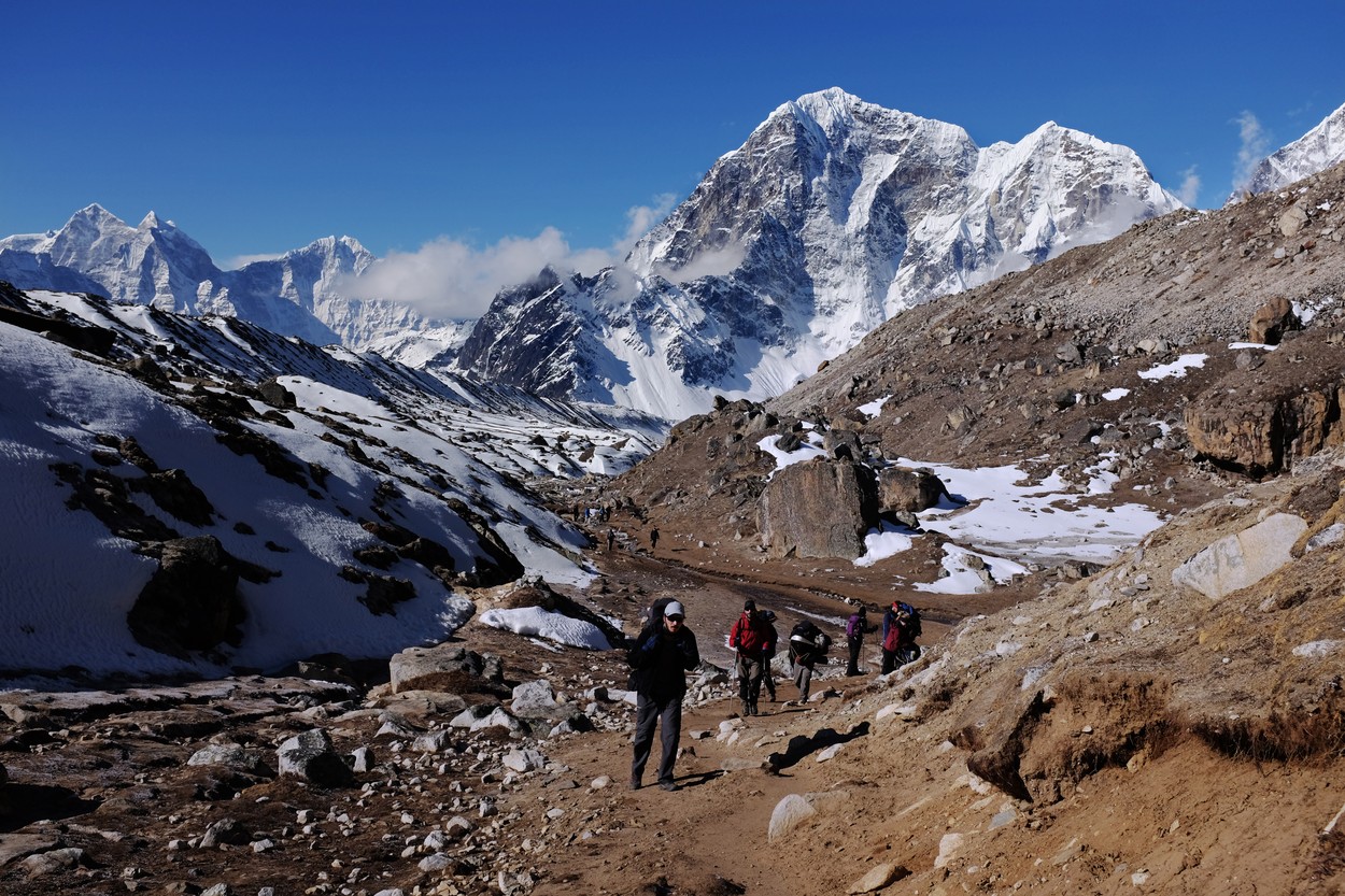 Nepálci otevřeli cestu na Mount Everest. Poprvé od ničivého zemětřesení
