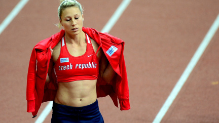 Dálkaře Jušku zachránil poslední pokus, Ptáčníková neskočila základ