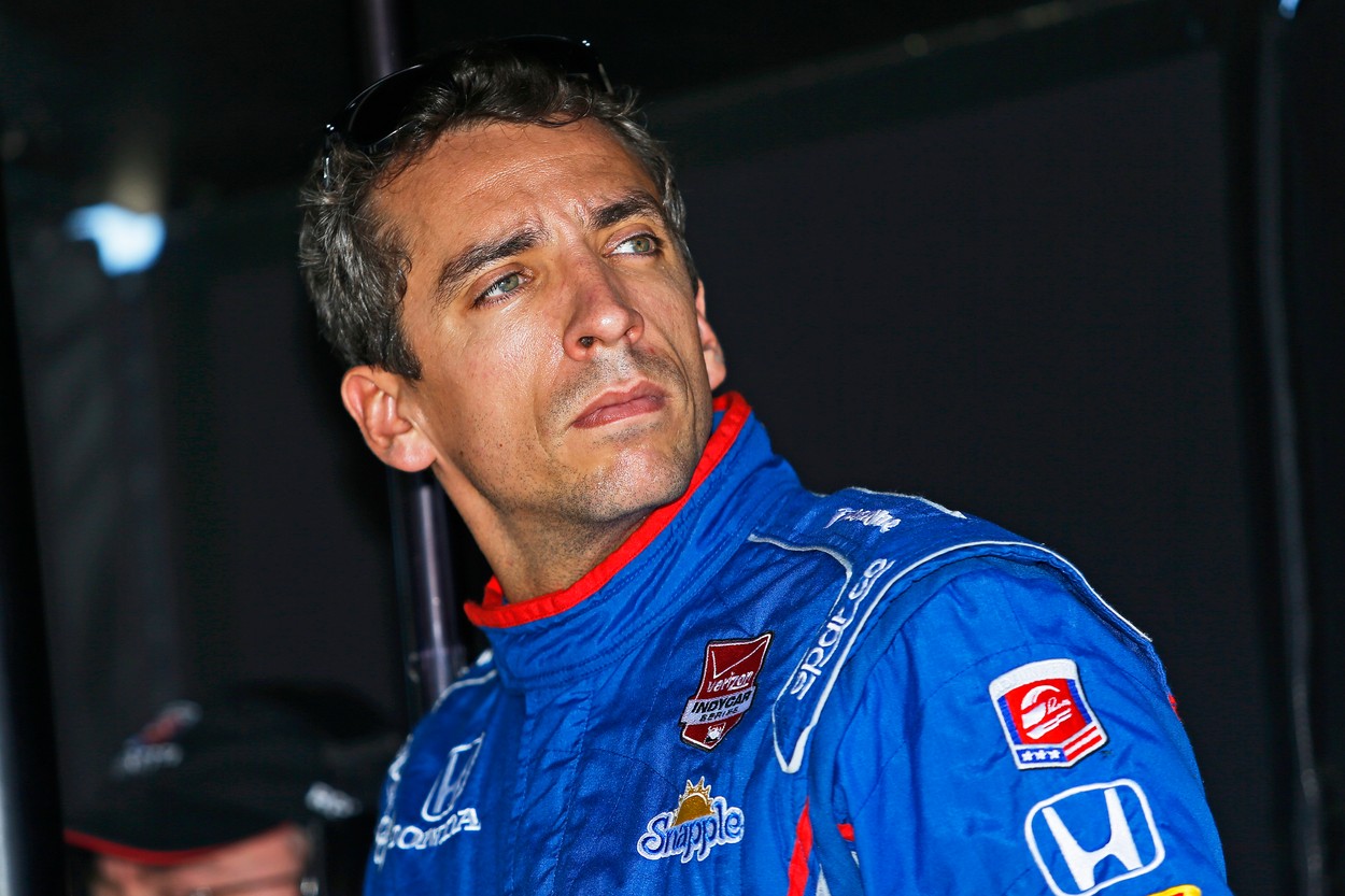 Smrt v sérii IndyCar. Bývalý pilot F1 Justin Wilson podlehl těžkému zranění hlavy