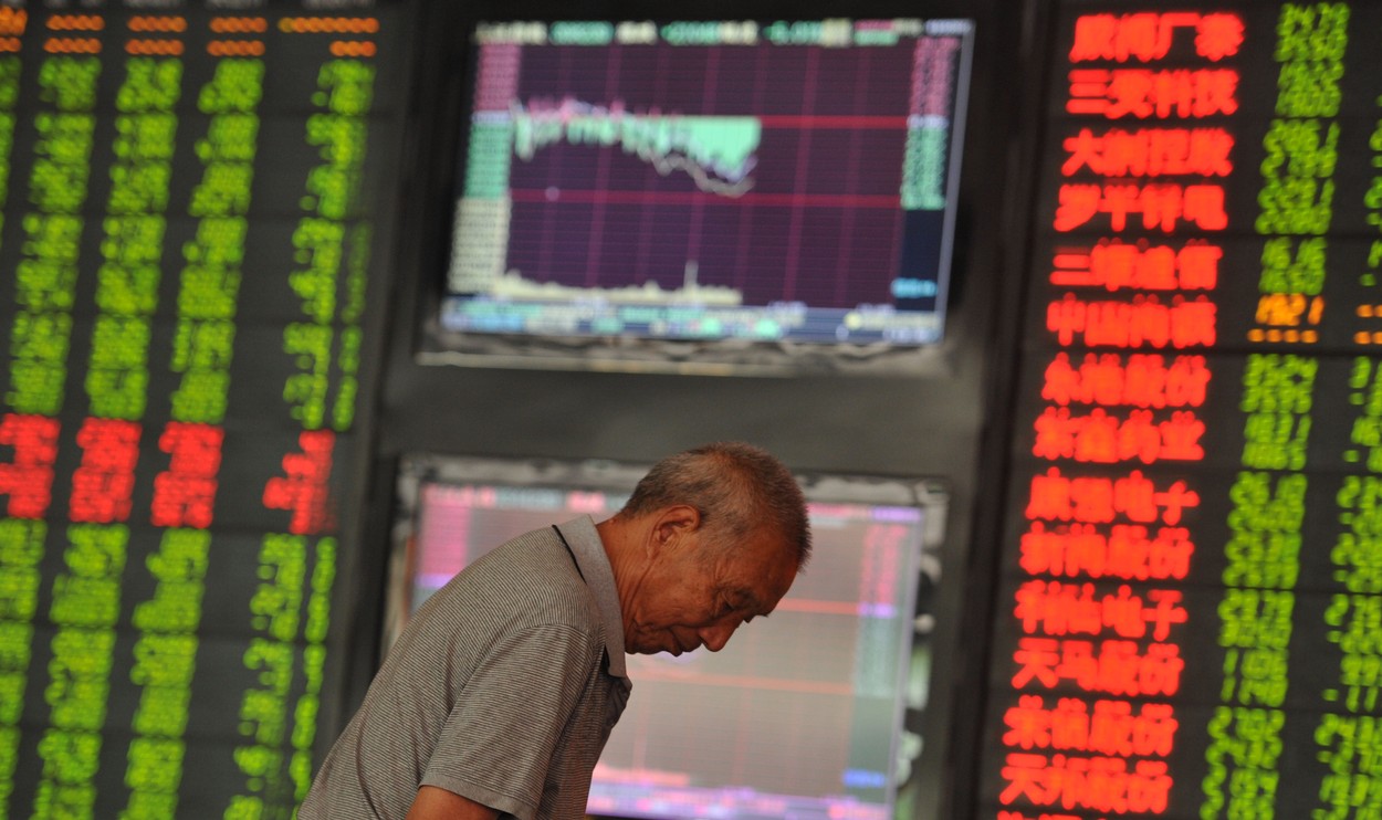 Jízda na čínském burzovním tobogánu pokračuje. Svezou se i ostatní trhy?