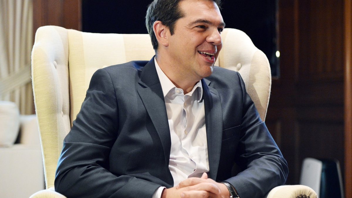 Tsiprasova SYRIZA v průzkumu vede, ale jen o vlásek