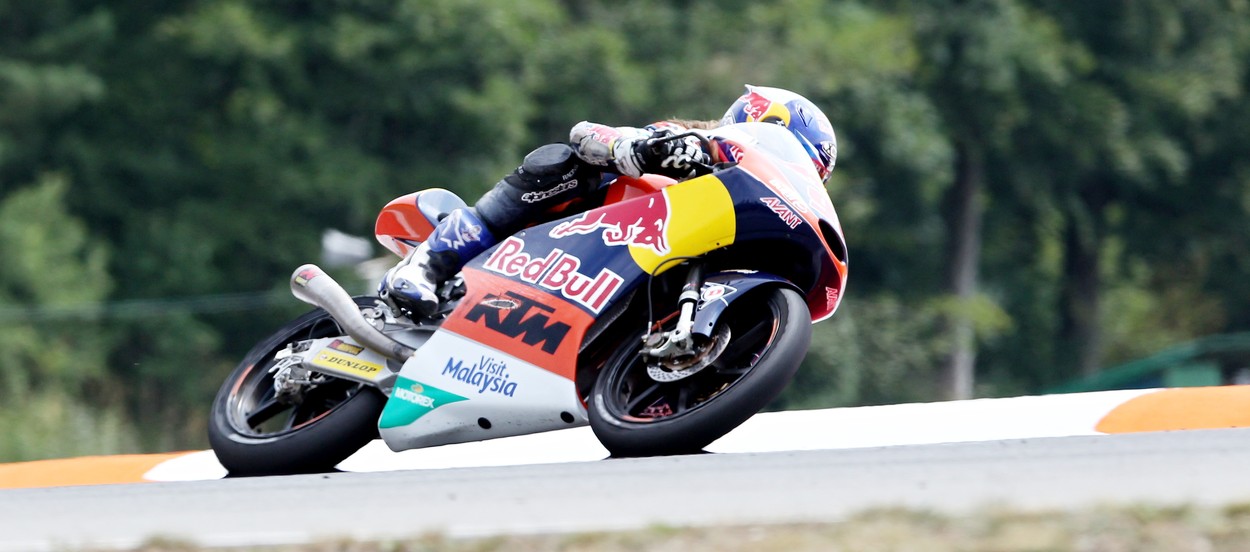 Skvělý Hanika odstartuje do GP Británie z první řady