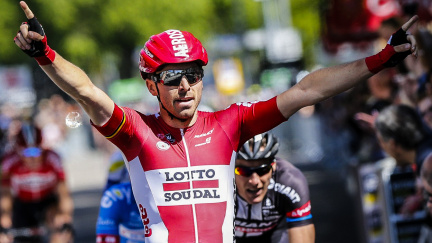 Boeckmanse těžce zraněného na Vueltě začali probouzet z umělého spánku