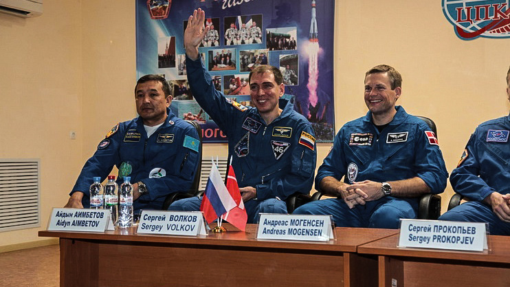 Ruská loď veze na ISS vůbec prvního dánského astronauta