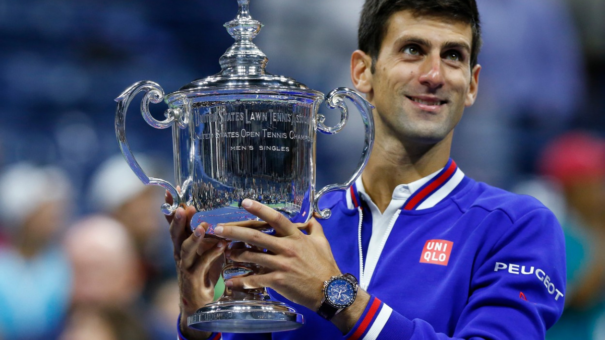 Djokovič sedí pevně na tenisovém trůnu. Ve finále US Open porazil Federera