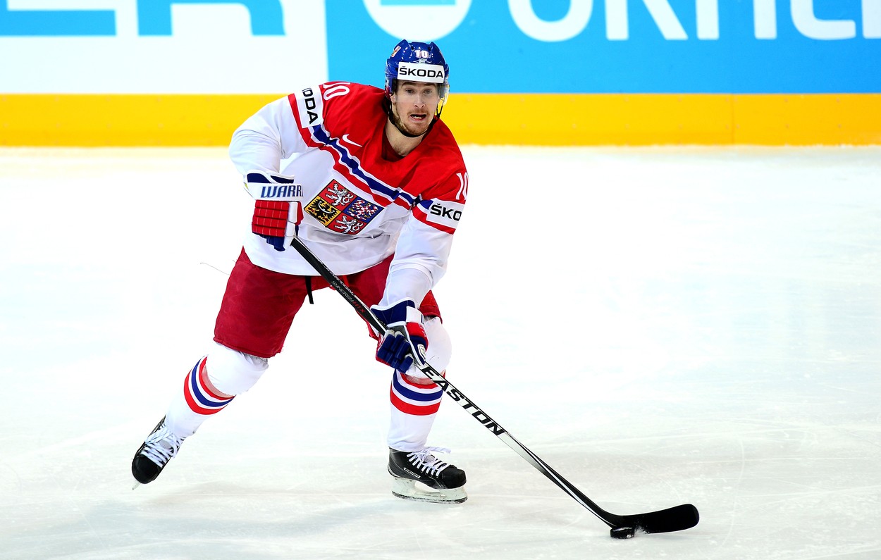 Hvězdná posila pro 'Piráty', do Chomutova míří Roman Červenka