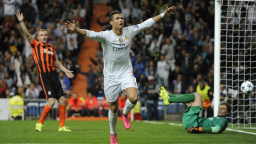 LM: Ronaldo se blýskl hattrickem, Královec pískl tři penalty