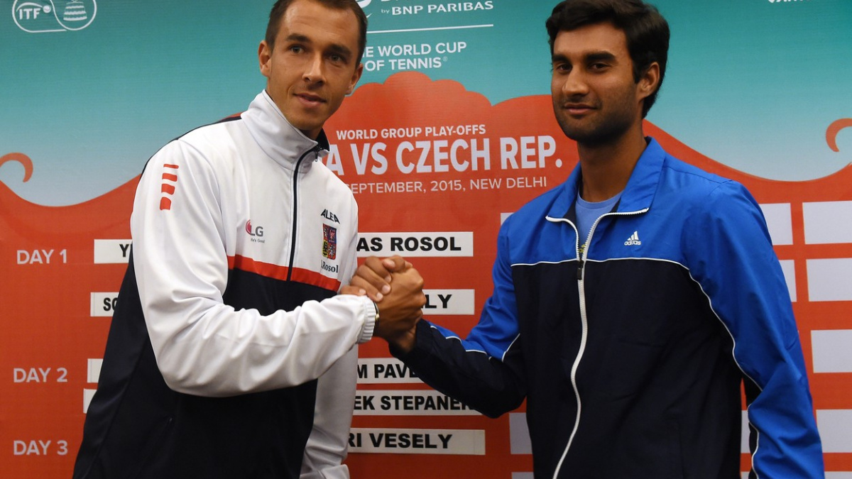 Baráž Davisova poháru: Do boje se soupeřem a počasím jde první Rosol
