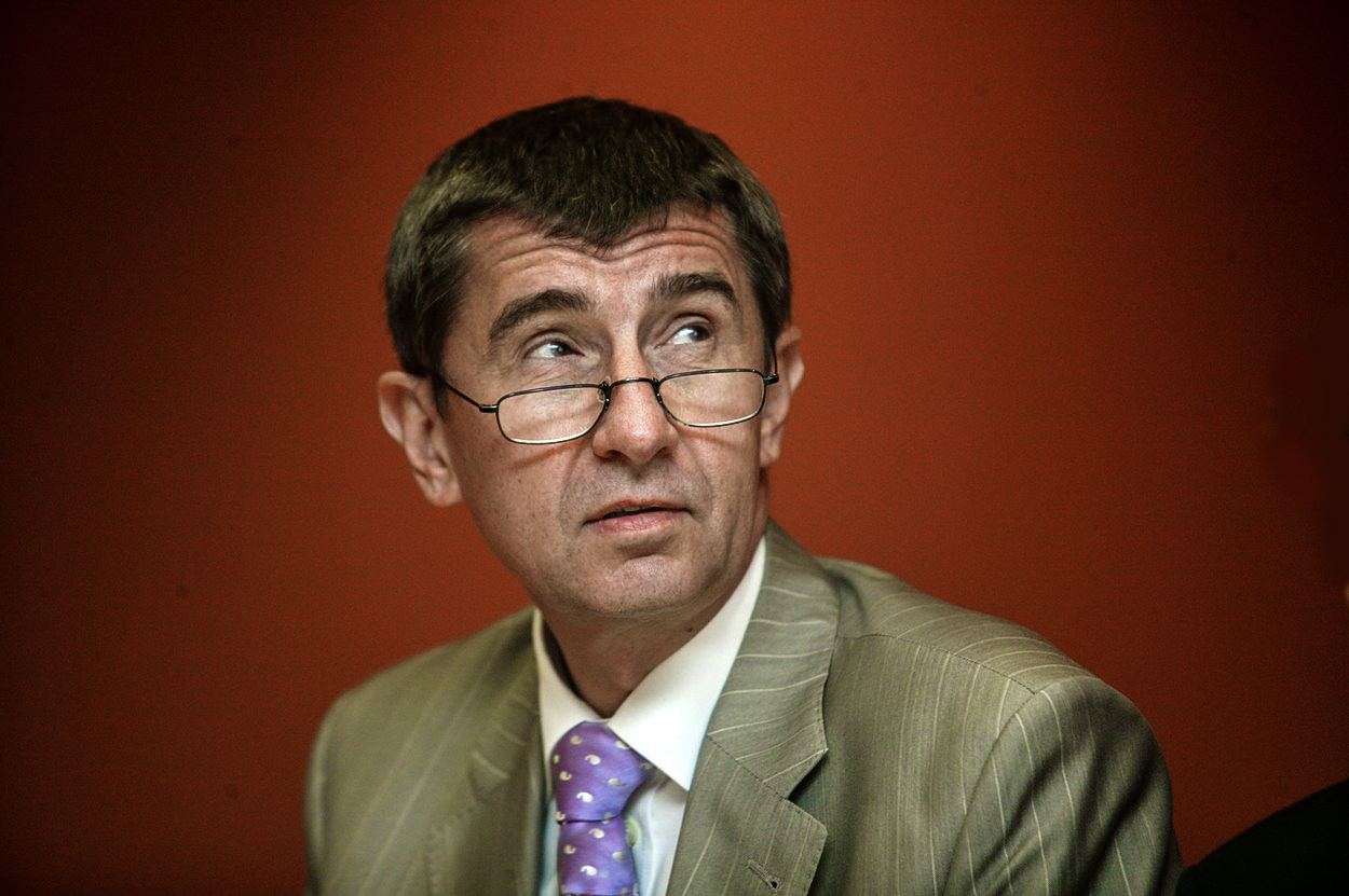 Babiš zametá skandál Kleslové s ČEZem pod kobereček, stěžuje si ODS