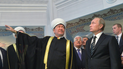 Putin otevřel v Moskvě největší mešitu v Evropě. Přestavba stála čtyři miliardy