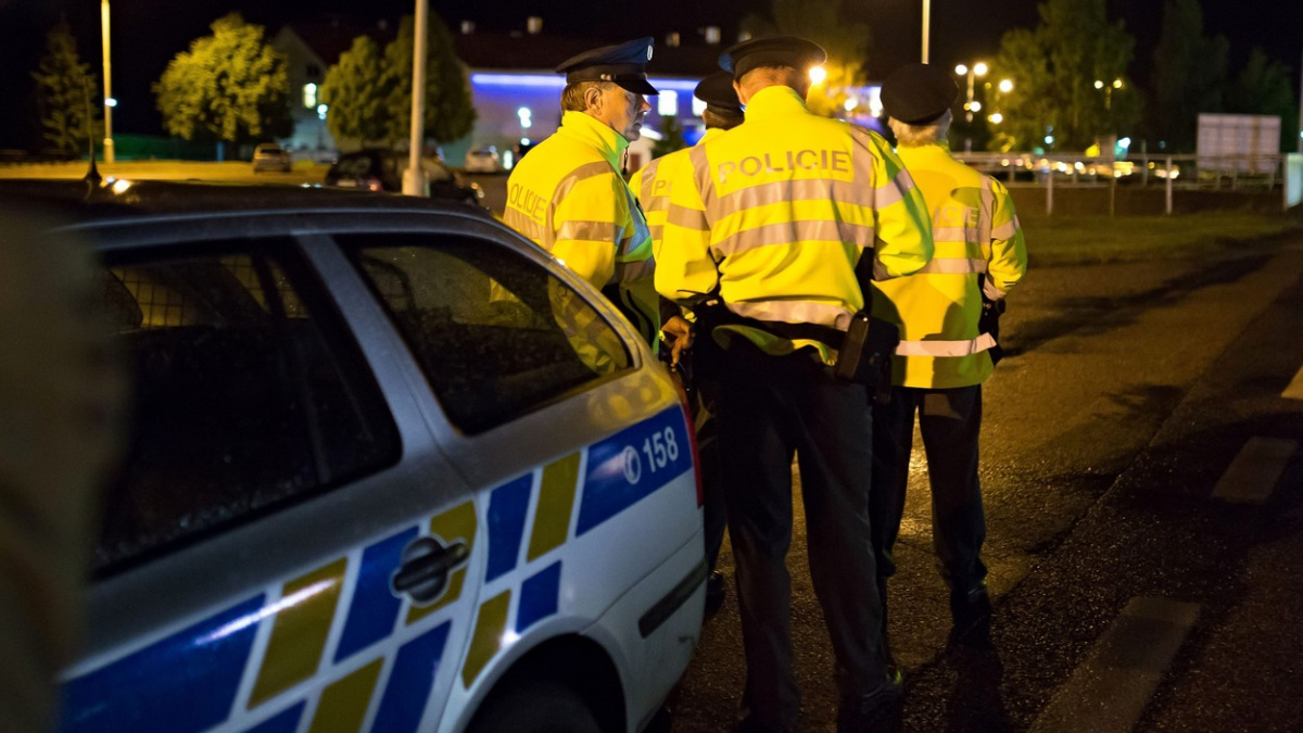 Vojáci a policisté cvičili na hranicích s Rakouskem obnovení kontrol