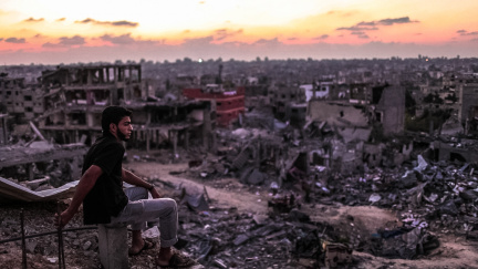 Chudoba a zoufalství ženou mladé Palestince v Gaze k sebevraždám. Polykají jed na krysy