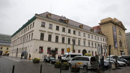 Realitní dražba roku: Stát prodal hybernský klášter za 790 milionů