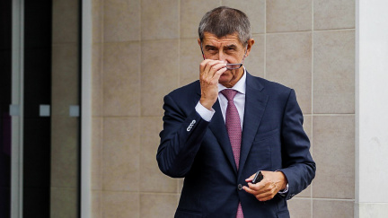 Babiš se nechal strhnout Bělobrádkem. Za evidenci tržeb se zaručil křeslem