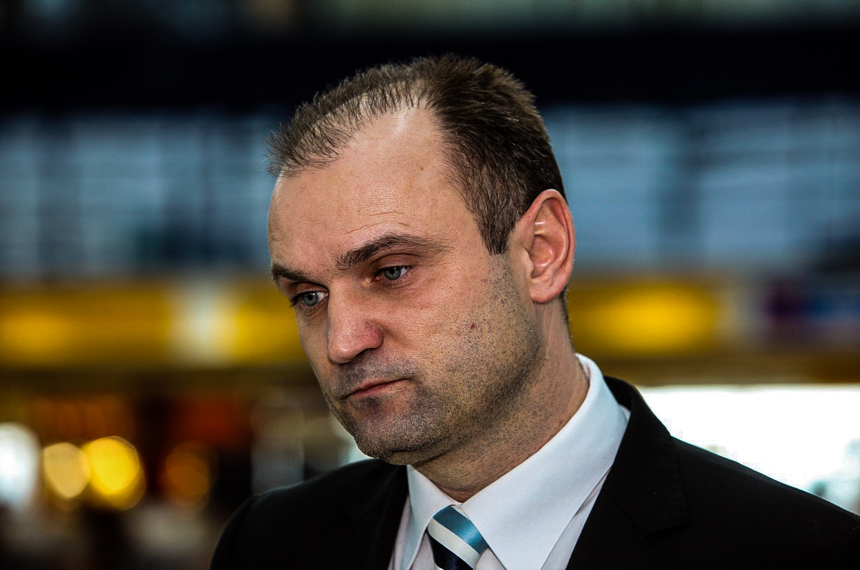 Policie propustila exministra Langera. Zadržela ho kvůli odposlechům