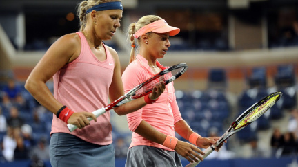 Hlaváčková s Hradeckou si zahrají na Turnaji mistryň