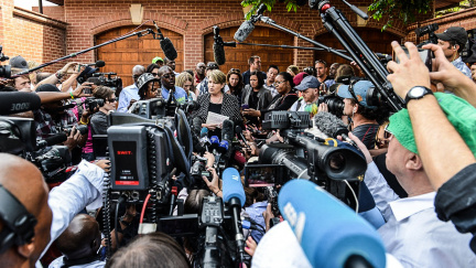 Pistorius je na svobodě. Zbytek trestu si odpyká u strýce