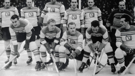 Zemřel český hokejový mistr světa z roku 1949