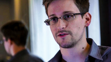 Evropský parlament posvětil možnost azylu pro Snowdena