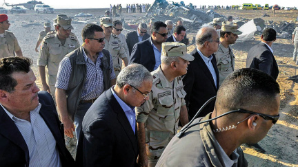 Aktualizováno: Zbyla jen hromada trosek: Nehodu ruského airbusu nepřežil nikdo z 224 lidí