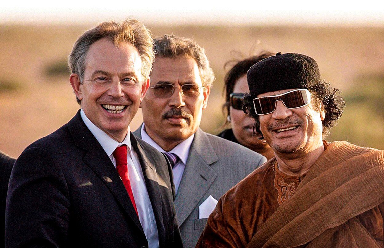 Blair se snažil zachránit Kaddáfího před ponížením