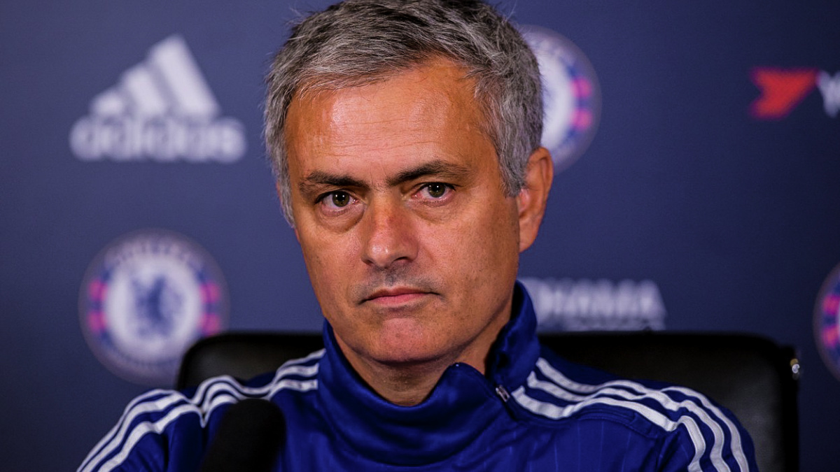 Mourinho dostal další pokutu, navíc vynechá jeden zápas