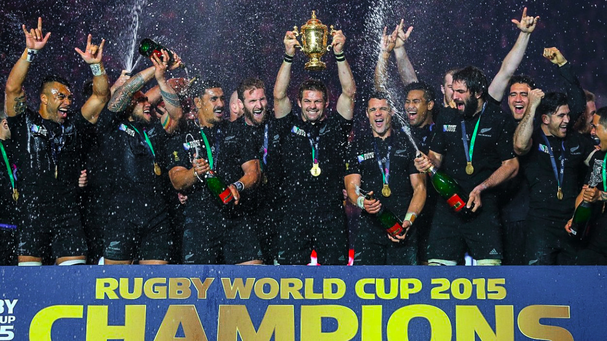 Oslavy ve velkém stylu: Zlaté All Blacks přivítalo doma 50 000 lidí