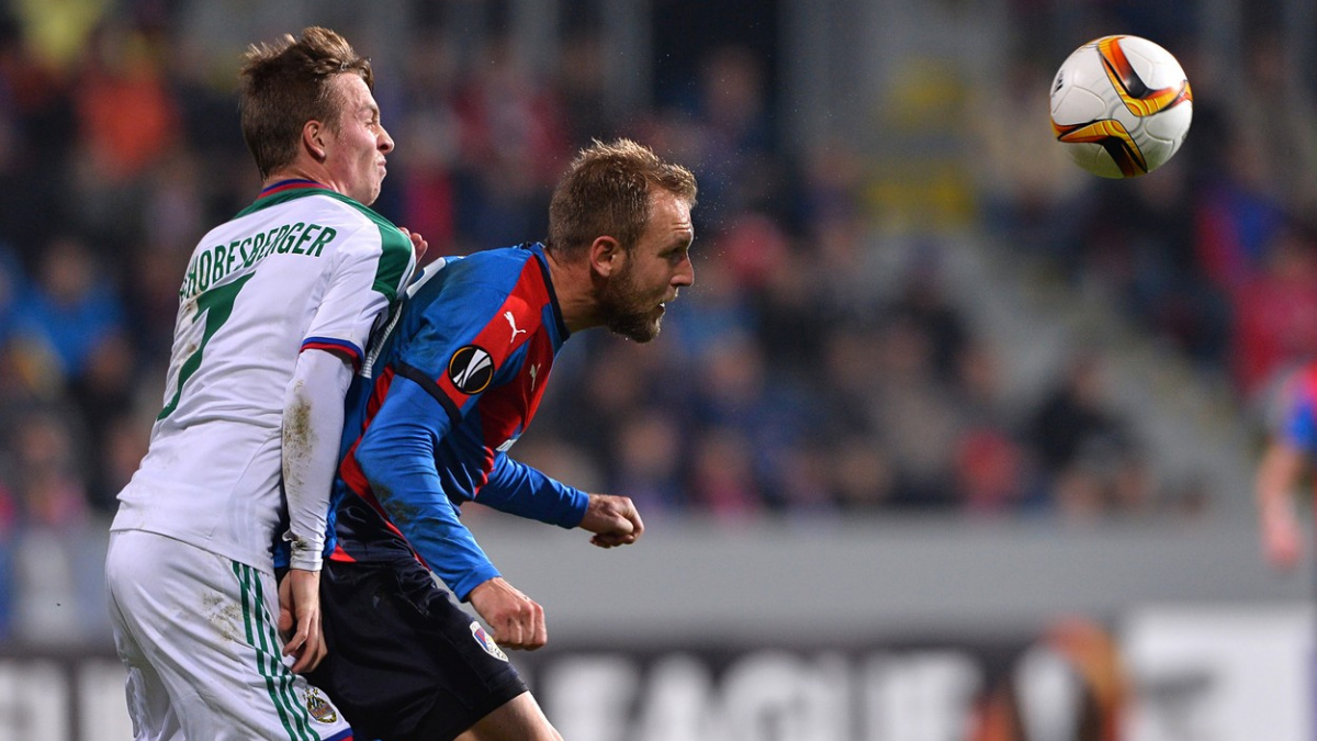 Spartu připravila o vítězství sporná penalta, Liberec se přiblížil postupu