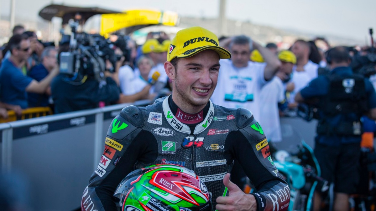 Kornfeil zakončil sezonu třetím místem, celkovým vítězem MotoGP je Lorenzo