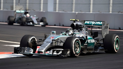 Potvrdí se dominance Mercedesu? Rosberg se v Brazílii může stát vicemistrem světa