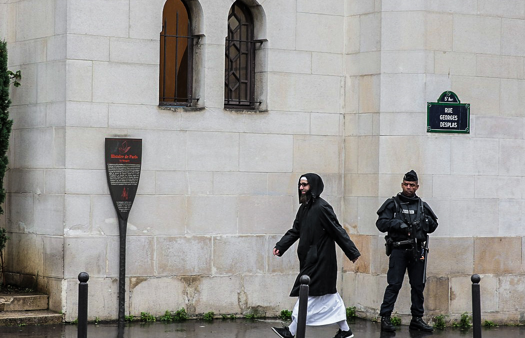 Evropa otevřela supermarket pro teroristy. Nevěříte?