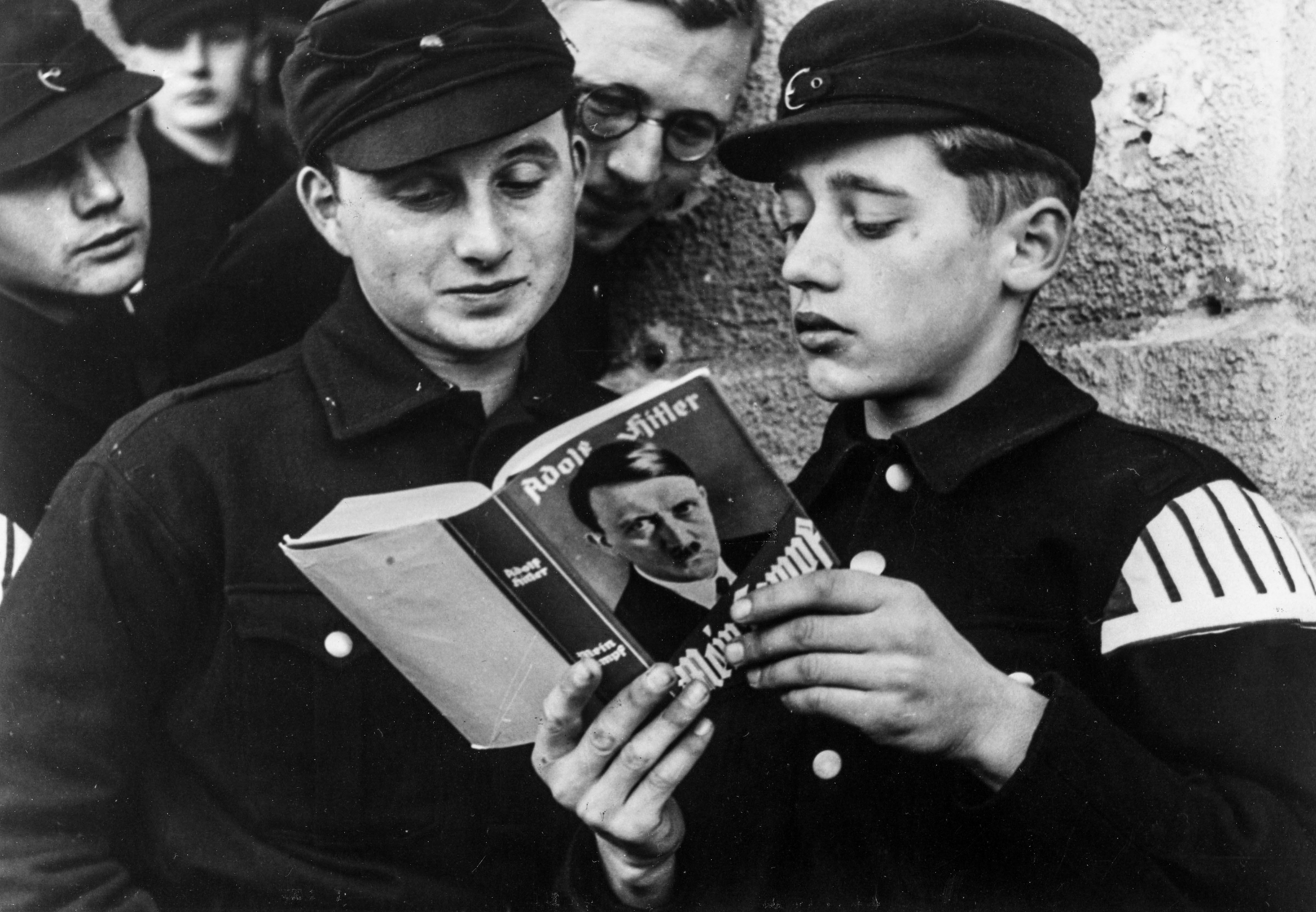 Němci znovu vydají Mein Kampf. Poprvé po 70 letech