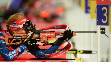 Soukalová neudržela vedení a ve stíhačce dojela pátá, Vítková skončila osmá