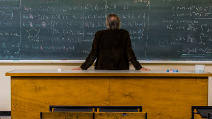 Komentář: Smutný život učitelů v Čechách