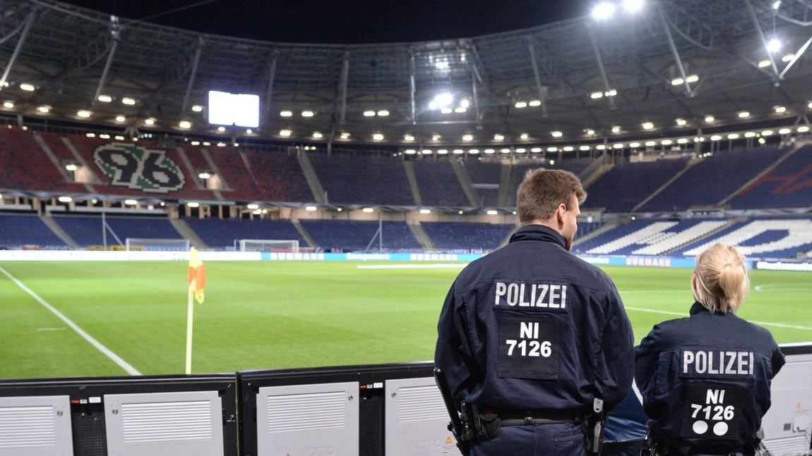 Německo je pro teroristy ráj. V nepřehledné změti zpravodajských služeb se ztratí