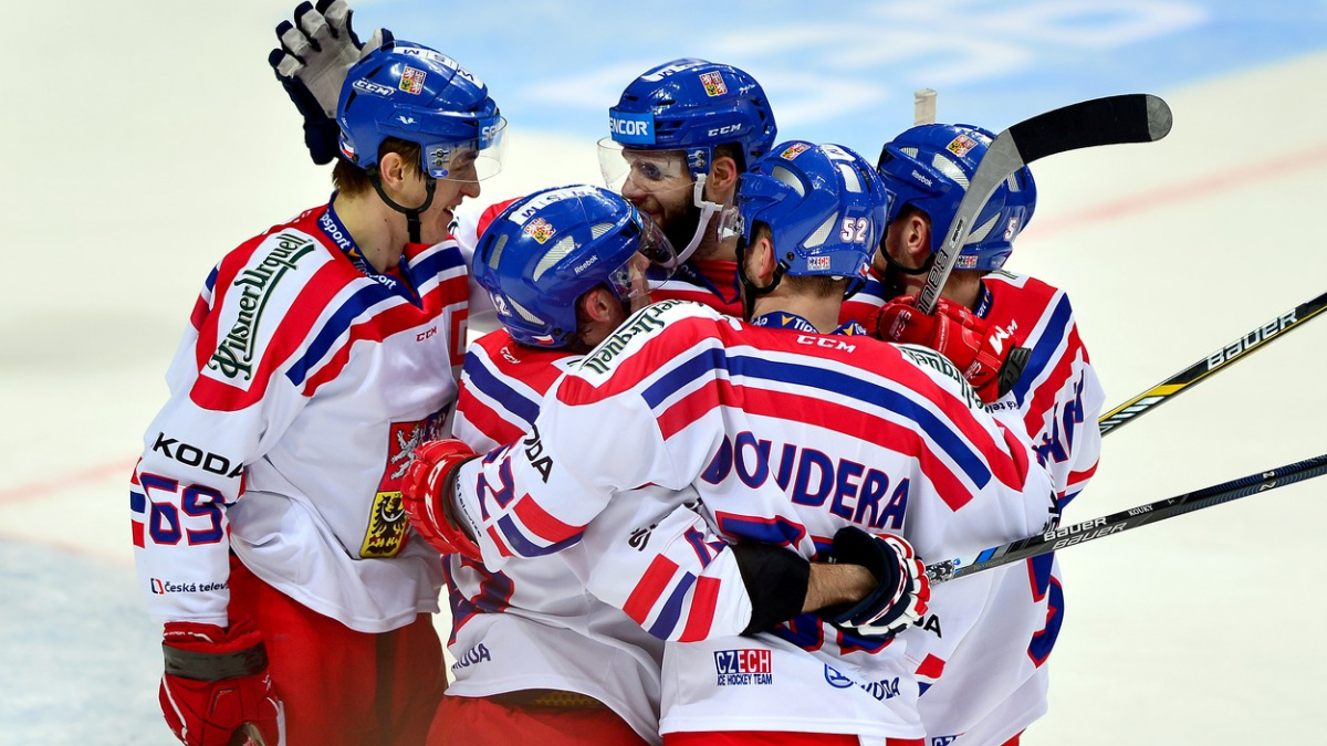 Češi poprvé v sezoně vyválčili tři body, Švédsko porazili 3:1