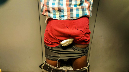 Nejbizarnější kousky pašeráků drog v letošním roce