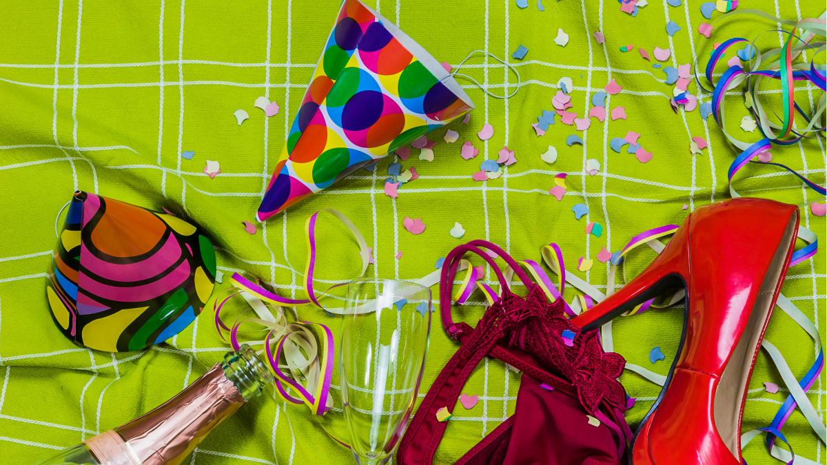 Čím si lidé napříč zeměkoulí snaží pojistit štěstí pro nový rok