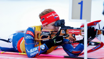 Aktualizováno: Výborně! Soukalová slaví desáté vítězství ve SP, Krčmář zajel životní závod