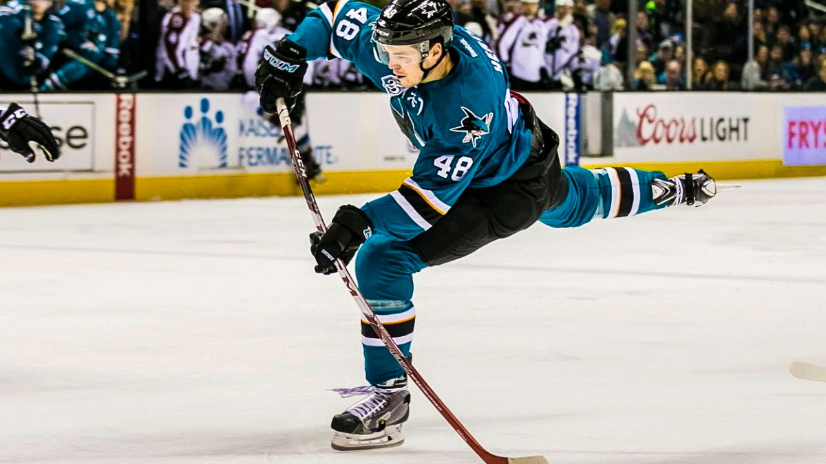 Hertl potvrdil skvělou formu, Will si připsal první start v NHL
