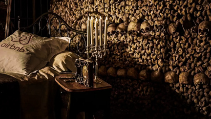 Pro investory nebyli dost dobří, teď pomáhají s dovolenou milionům lidí