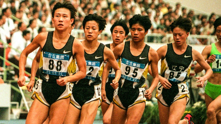 Další skandál na obzoru? Čínská atletka tvrdí, že za jejími úspěchy stál státem řízený doping