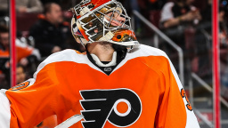 Čeští brankáři zazářili. Mrázek si připsal asistenci, Neuvirth hvězdou utkání