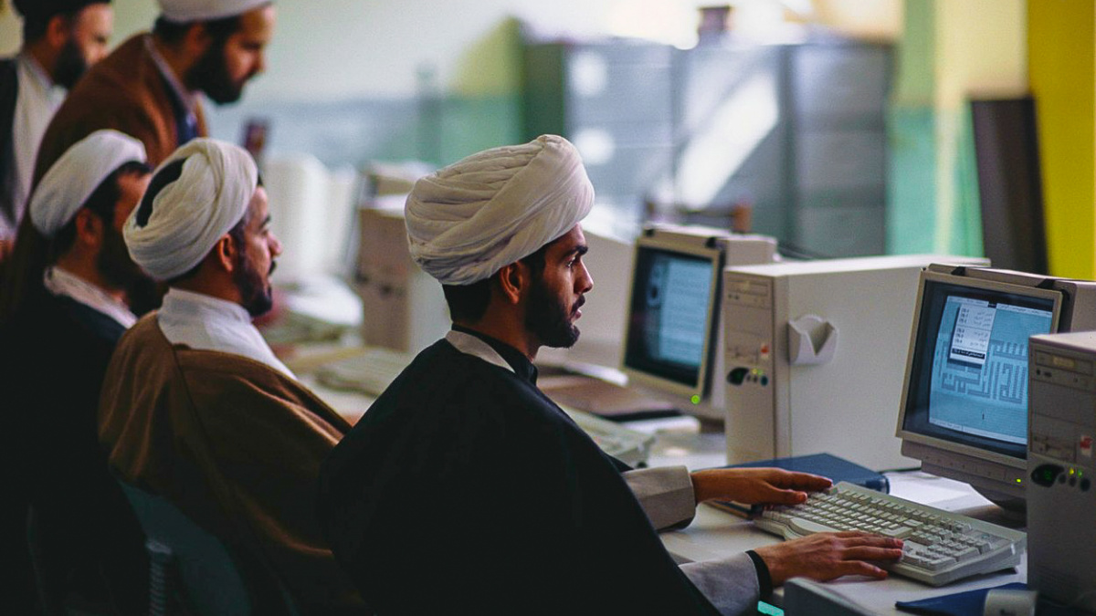 Země, kde se hackeři neskrývají. Ti neslavnější učí na univerzitách své nástupce