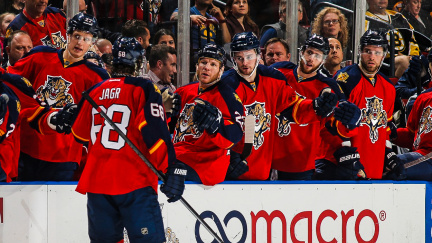 Mr. Hockey pokořen. Jágr překonal Howea a v historických tabulkách nahání druhého Messiera