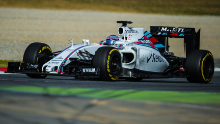 Projeďte se ve formuli! Závodní série začínají pracovat s 360° videi