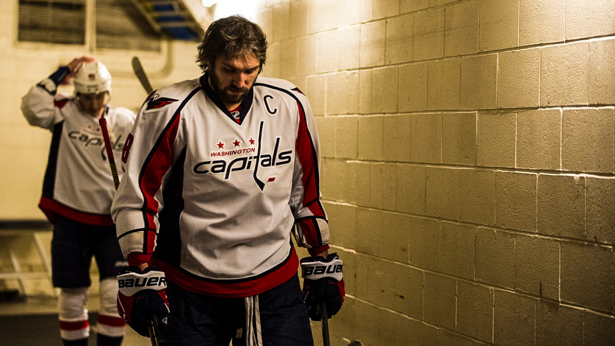 Jak zabít nudu? NHL chce zastavit 'fotbalizaci' hokeje