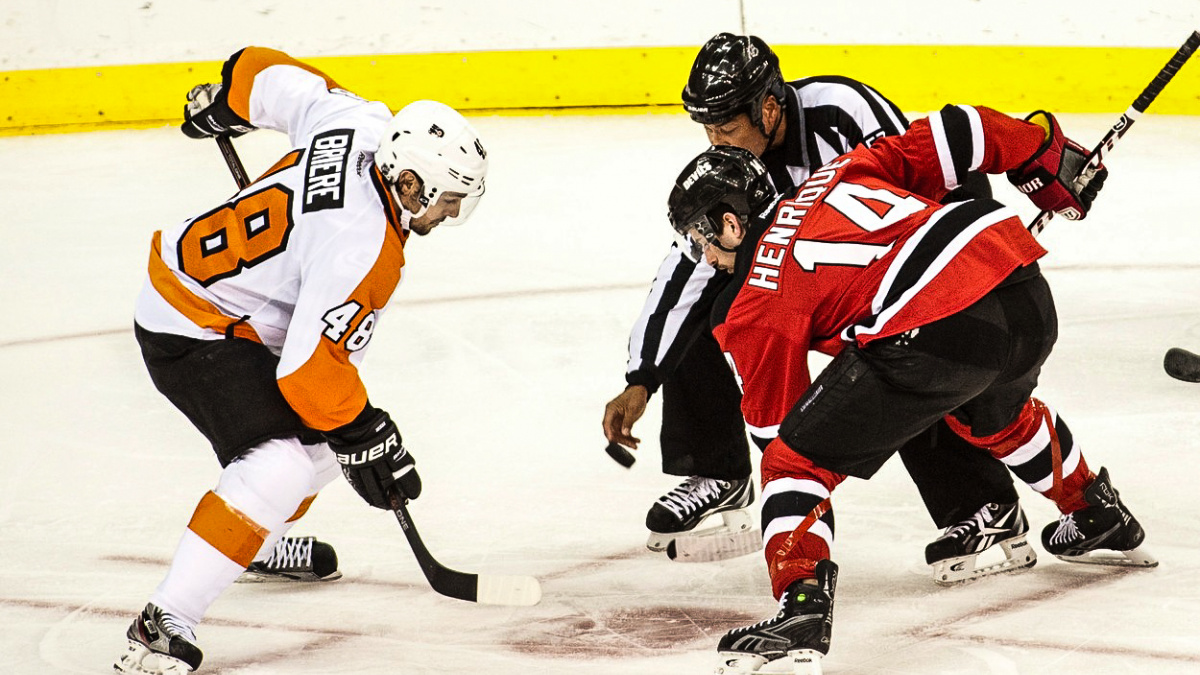 Fandil 'nesprávnému' hokejovému klubu. Zaplatil za to životem