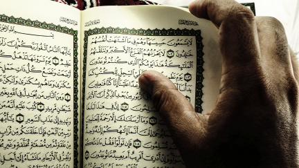 Exkluzivní 'pohled do srdcí i hlav' mladých Arabů. Co si myslí o IS a proč utíkají do Evropy